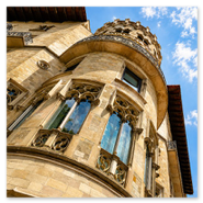 Casa Pascual i Pons en Plaza Catalunya<br />Ref.: bcn-col-102