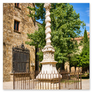 Creu de l’Hospital de la Santa Creu, situada en los Jardins de Rubió i Lluch, antiguo Hospital de la Santa Creu, (Ciutat Vella)<br />Ref.: bcn-col-049